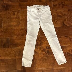 Abercrombie White Skinny Jeans